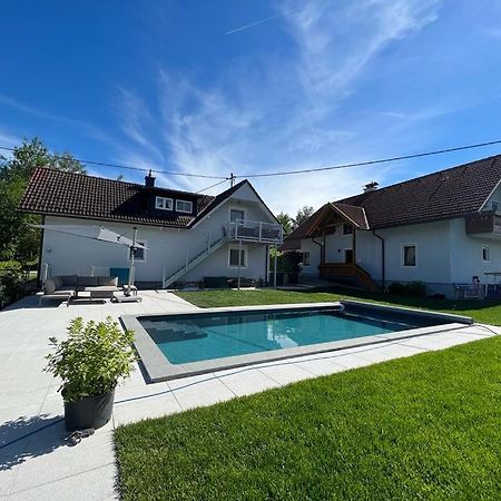 Ferienwohnung Ramsbacher Velden am Woerthersee Exterior photo